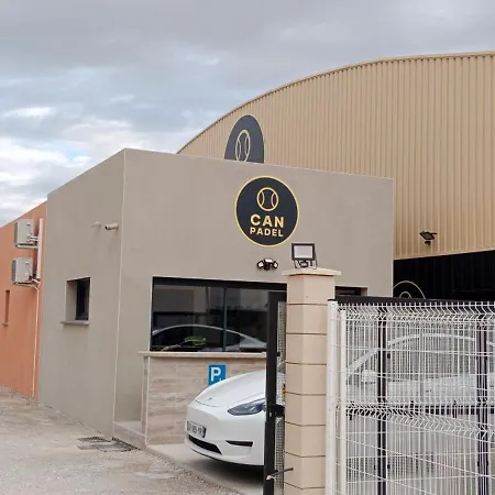 Club De Padel Et Cabestany